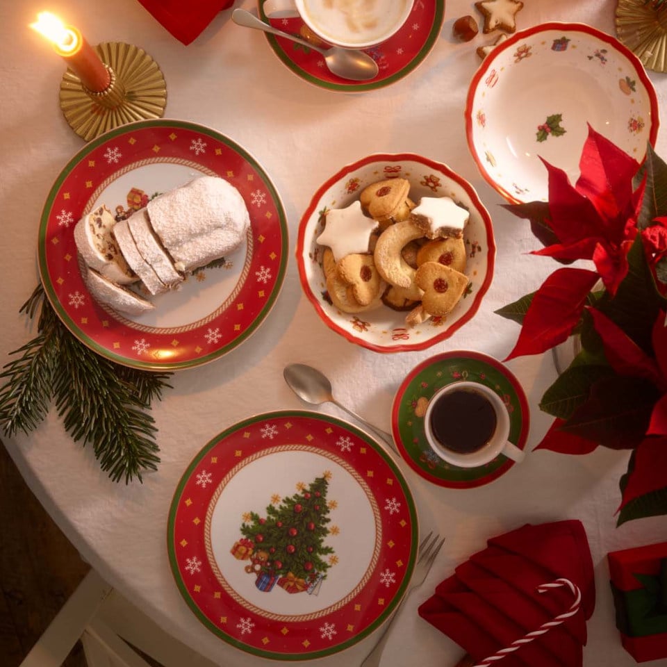 Christmas plates from Hutschenreuther Happy Wintertime 